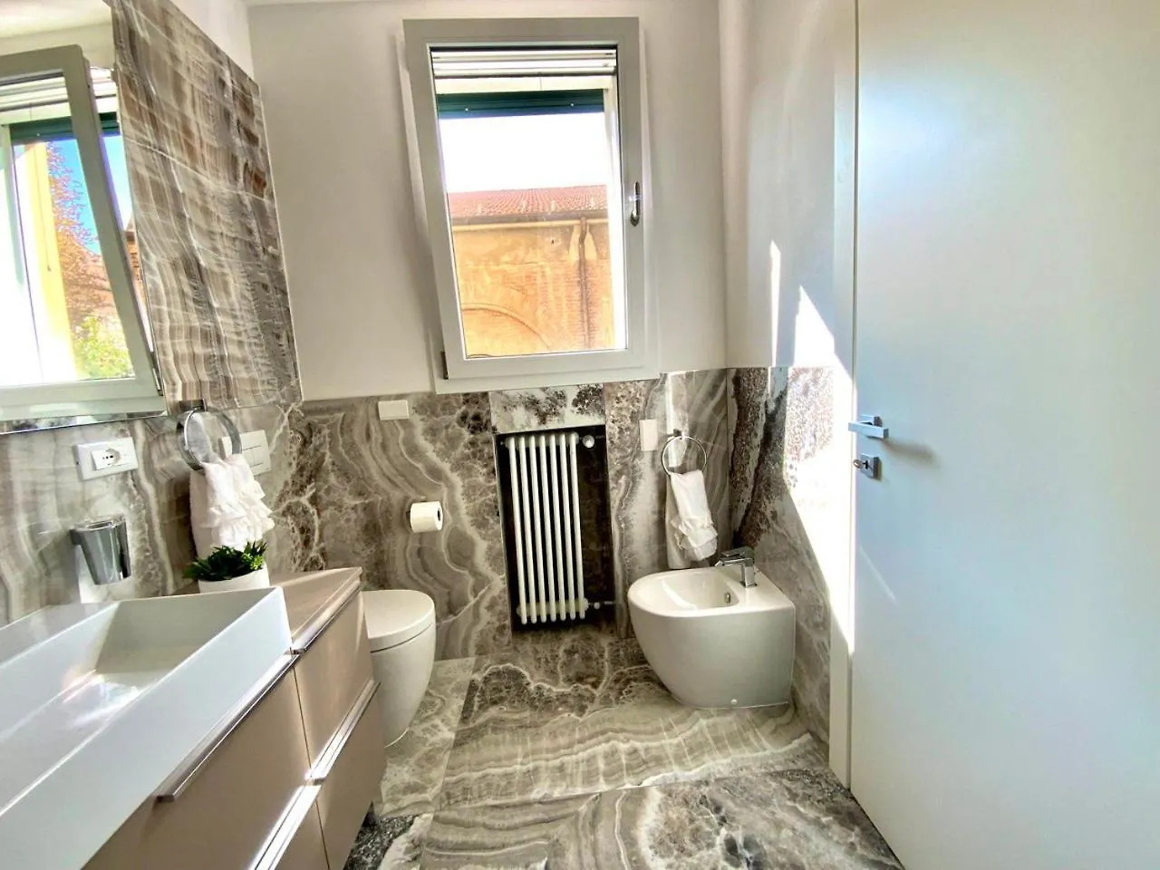 Suite San Domenico Bologna 0*,  Italy
