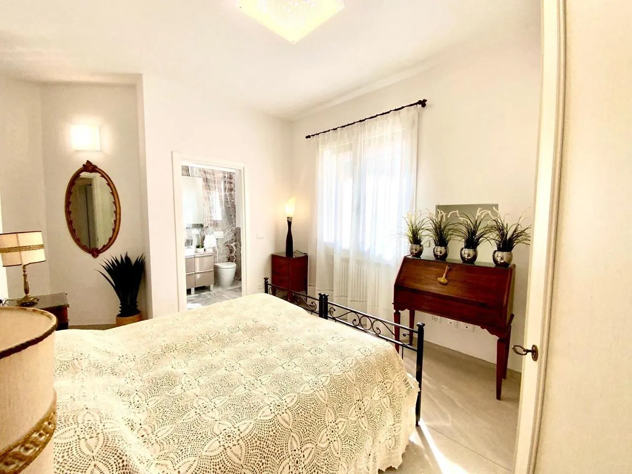Bed & Breakfast Suite San Domenico Bologna Italy